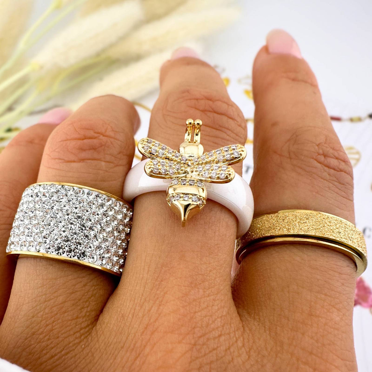 Madison Honeybee Ring